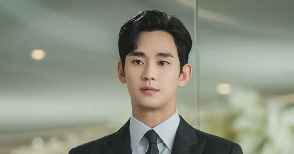 Kim Soo-hyun plays an ideal husband in the first-look stills of the K-drama Queen of Tears