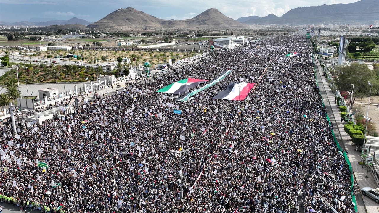 صور المسيرات اليمنية في صنعاء في ميدان السبعين 2024 3